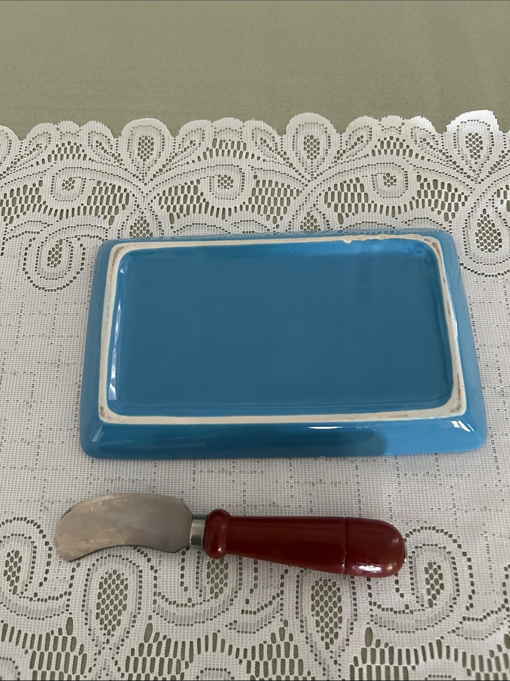 Blueberry Motif Ceramic Butter Dish with Blue Base 8x5 in few call outs - Picture 8 of 11